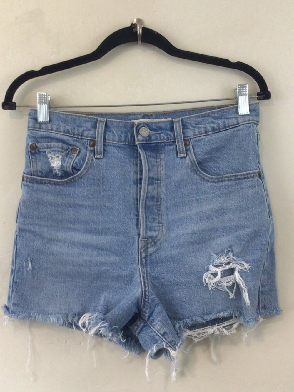 Levi's High Rise Ribcage Distressed Button Fly Denim Jean Shorts Size 28